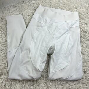 Lululemon New Ambition Super High-Rise Tight 28" White